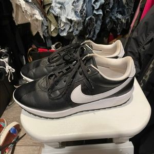 Nike golf shoes!!!!  Excellent Condition